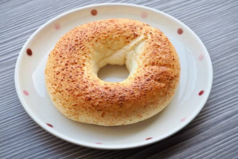 Homemade Sourdough Bagels Recipe