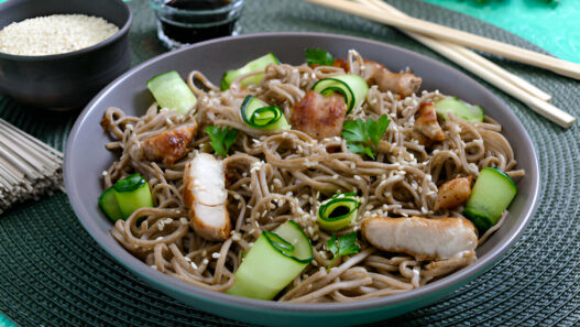 Garlic Sesame Noodle Bowls Recipe