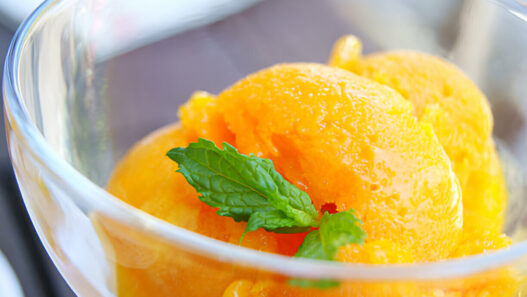 Mango Ice Cream Recipe
