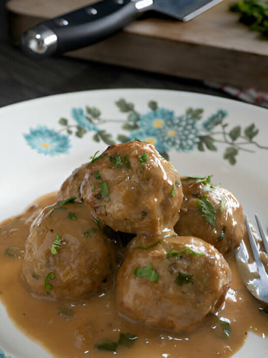 Meatballs in Spanish Sauce Recipe