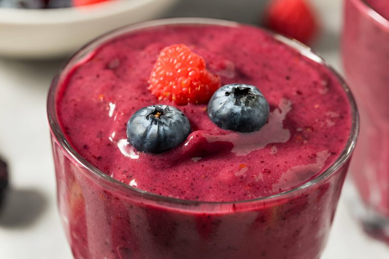 Mixed Berry Smoothie Recipe