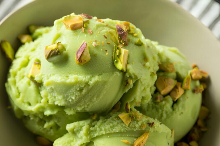 10 Homemade Ice Cream Recipes Everyone Loves