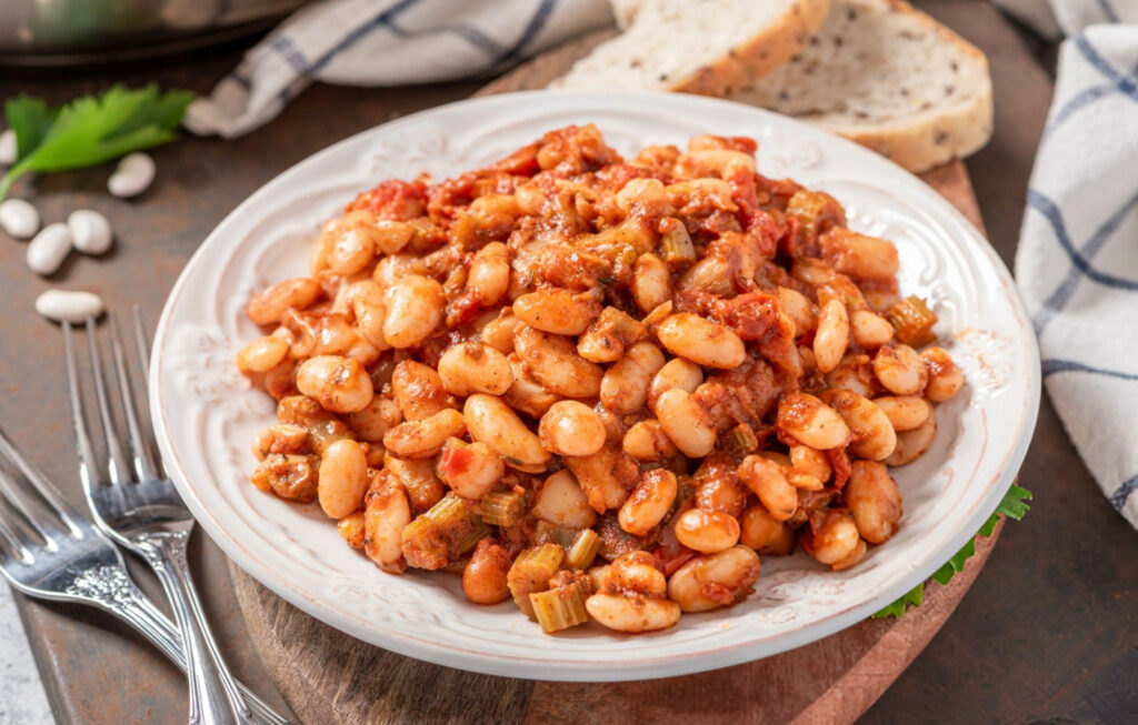 White Beans in Spicy Tomato Sauce Recipe